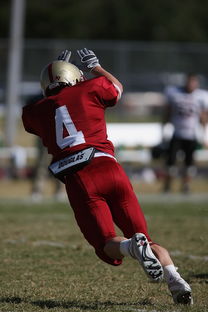 db真人百家乐-五大联赛是否在中场搭配中加入更多防守倾向球员，五大联赛最强中场